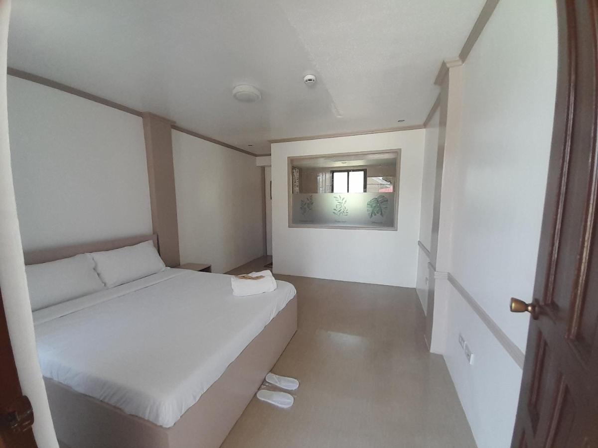 Francisco Resort Panglao-stad Buitenkant foto