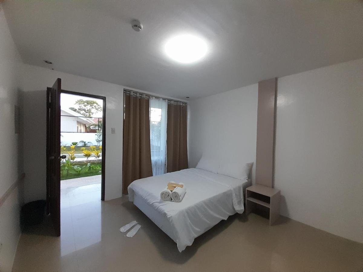 Francisco Resort Panglao-stad Buitenkant foto