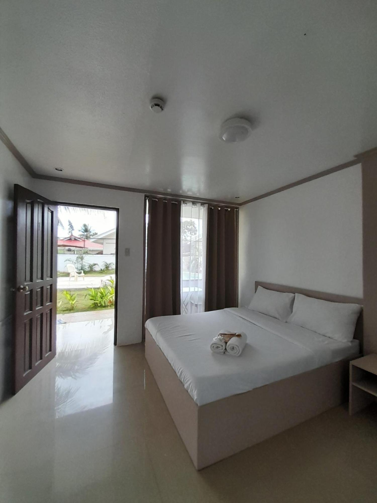 Francisco Resort Panglao-stad Buitenkant foto